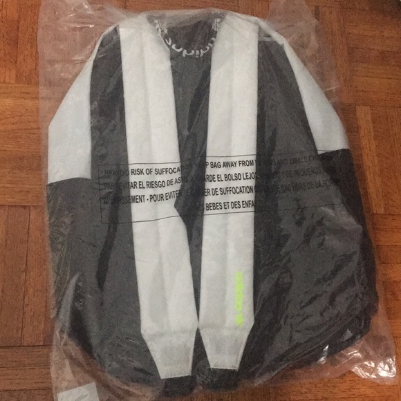 ADIDAS Trefoil Pocket Backpack - Picture 8 of 8